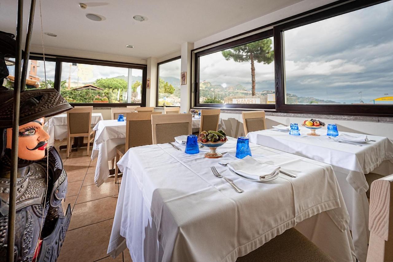 Hotel Sabbie D'Oro Giardini Naxos Exterior foto